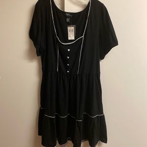 Hot Topic Black Dress with Heart buttons Size 3X